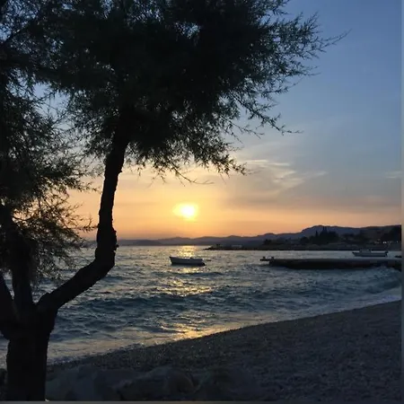 Dalmacija Подстрана