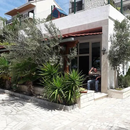 Dalmacija Apartment